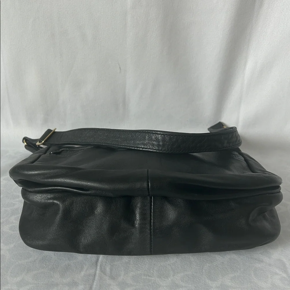D'Onofrio Classic Black Leather Travel Shoulder Bag Purse 🌺🌺 - Picture 3 of 7